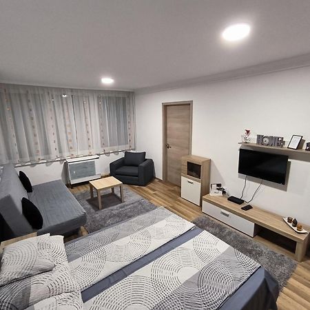 Agria Residence Эгер Экстерьер фото